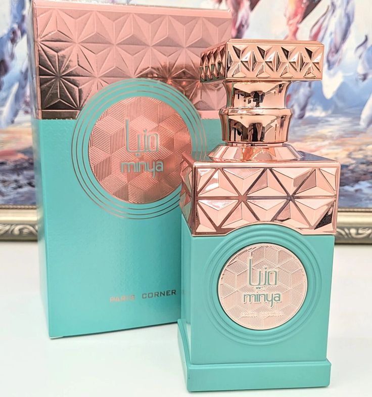 Minya Paris Corner